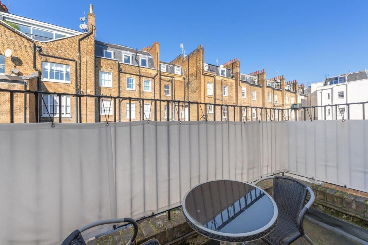 Charming Georgian 2bed In Pimlico Londra